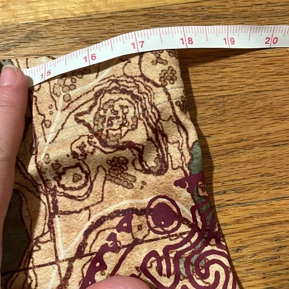 Blackmilk Legend of Zelda leggings NWT, size XXL - Picture 3 of 4